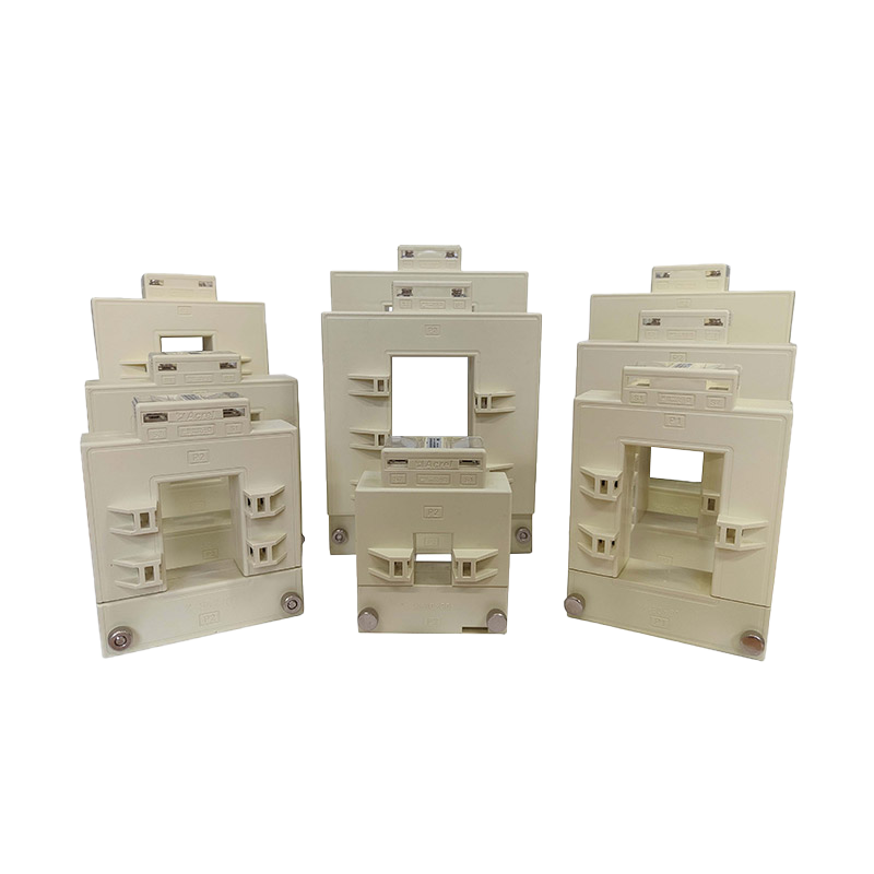 ترانسفورماتور جریان هسته تقسیم AC سری AKH-0.66/K